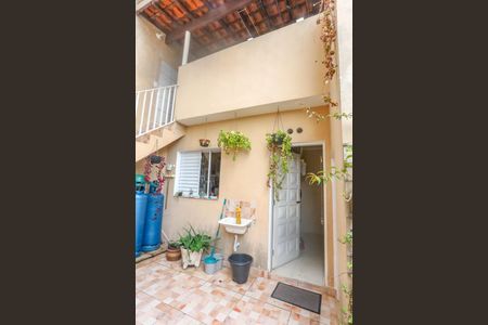 Casa à venda com 180m², 3 quartos e 2 vagasQuintal 