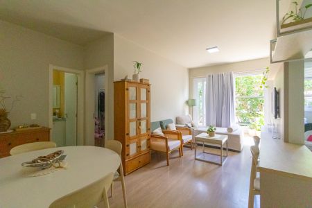 Sala de apartamento à venda com 1 quarto, 63m² em Centro, Canoas