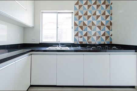 Apartamento à venda com 141m², 3 quartos e 2 vagasCozinha