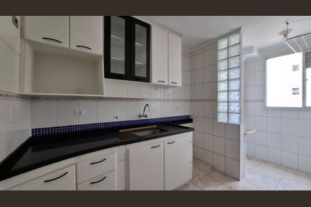 Apartamento à venda com 56m², 2 quartos e 1 vaga Apartamento à venda com 56m², 2 quartos e 1 vagaCozinha