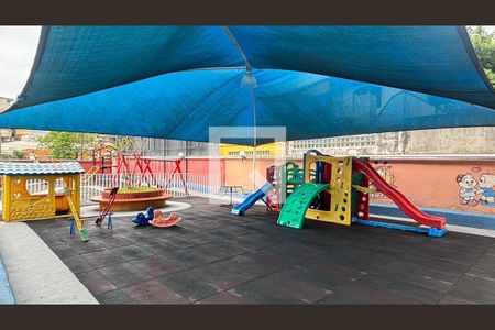 Apartamento à venda com 56m², 2 quartos e 1 vaga Apartamento à venda com 56m², 2 quartos e 1 vagaÁrea comum - Playground