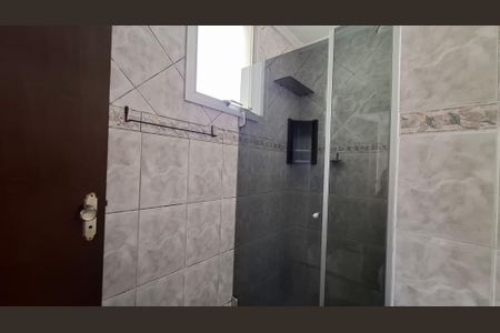 Apartamento à venda com 56m², 2 quartos e 1 vaga Apartamento à venda com 56m², 2 quartos e 1 vagaBanheiro