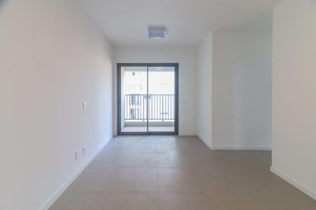 Sala de apartamento para alugar com 3 quartos, 68m² em Vila Sonia, São Paulo