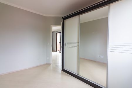 Quarto 1 de apartamento para alugar com 2 quartos, 62m² em Quitaúna, Osasco