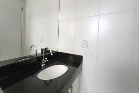 Apartamento para alugar com 68m², 2 quartos e 1 vagaBanheiro Social