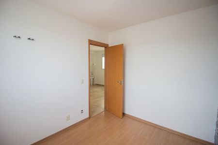 Quarto 1 de apartamento para alugar com 2 quartos, 45m² em Chacaras Reunidas Santa Terezinha, Contagem