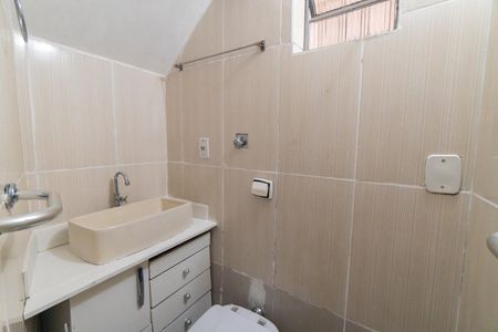 Banheiro de casa para alugar com 1 quarto, 35m² em Vila Monte Alegre, São Paulo