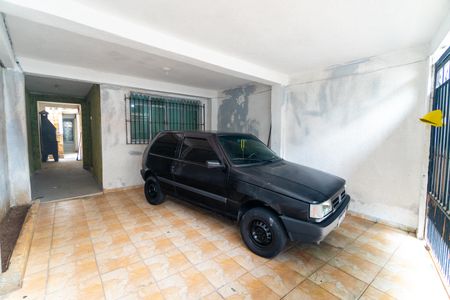 Casa para alugar com 35m², 1 quarto e 2 vagas Casa para alugar com 35m², 1 quarto e 2 vagasGaragem