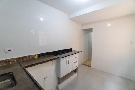 Cozinha de casa para alugar com 1 quarto, 35m² em Vila Monte Alegre, São Paulo