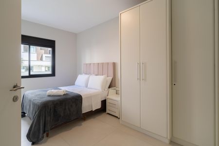 Apartamento para alugar com 2 quartos, 100m² em Centro, Florianópolis