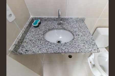 Apartamento à venda com 39m², 2 quartos e sem vagaBanheiro