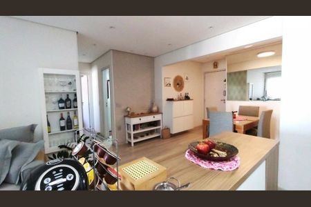 Apartamento à venda com 71m², 2 quartos e 1 vaga