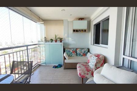 Apartamento à venda com 71m², 2 quartos e 1 vaga