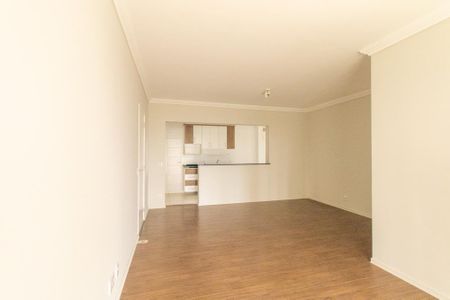 Sala de apartamento para alugar com 3 quartos, 89m² em Campo Comprido, Curitiba