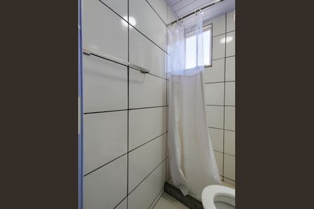 Banheiro de kitnet/studio para alugar com 1 quarto, 12m² em Imperial de São Cristóvão, Rio de Janeiro