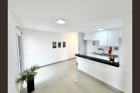 Apartamento para alugar com 49m², 2 quartos e 1 vaga Apartamento para alugar com 49m², 2 quartos e 1 vagaSala/Cozinha