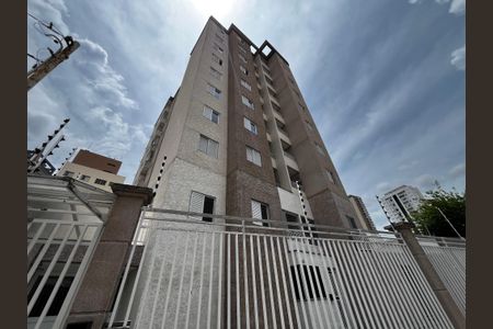 Apartamento para alugar com 49m², 2 quartos e 1 vaga Apartamento para alugar com 49m², 2 quartos e 1 vagaFachada