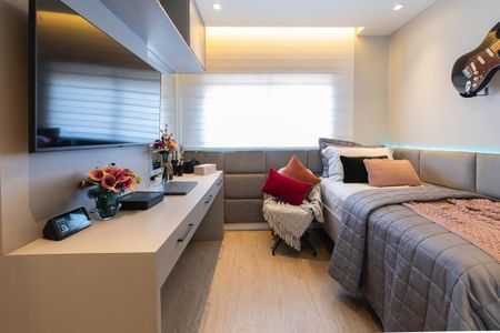 Apartamento à venda com 4 quartos, 160m² em Vila Dom Pedro I, São Paulo