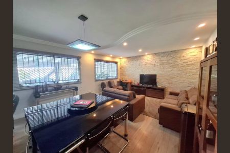 Casa à venda com 3 quartos, 130m² em Vila Pires, Santo André