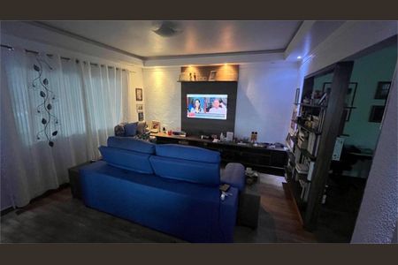 Casa à venda com 3 quartos, 144m² em Vila Mazzei, São Paulo