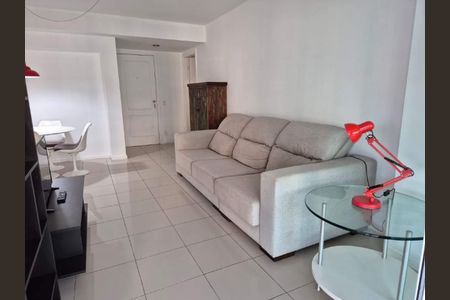 Apartamento à venda com 92m², 2 quartos e 1 vaga
