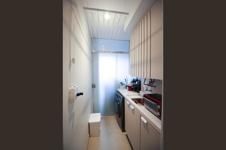 Apartamento à venda com 74m², 2 quartos e 1 vaga Apartamento à venda com 74m², 2 quartos e 1 vagaÁrea de Serviço