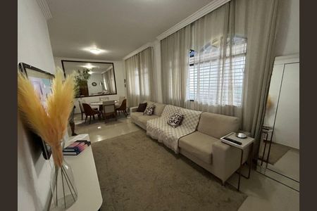 Casa à venda com 3 quartos, 247m² em Sta Cruz Ind, Contagem