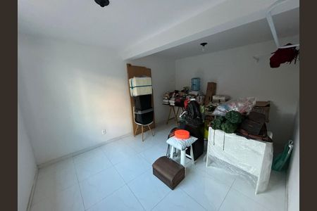 Casa à venda com 3 quartos, 247m² em Sta Cruz Ind, Contagem
