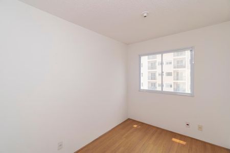 Quarto 1 de apartamento para alugar com 2 quartos, 48m² em Parada de Lucas, Rio de Janeiro