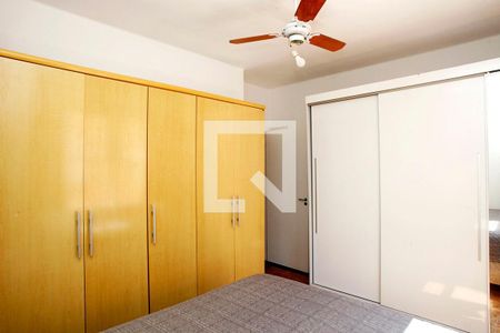 Quarto 2 de apartamento para alugar com 2 quartos, 88m² em Farroupilha, Porto Alegre