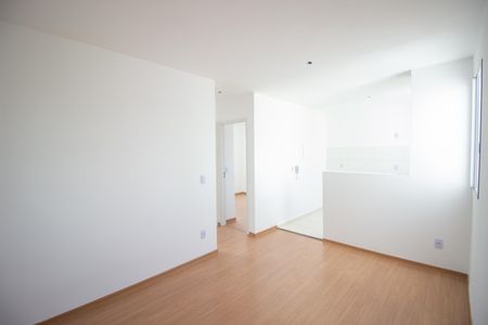 Sala de apartamento para alugar com 2 quartos, 45m² em Bom Jesus, Contagem