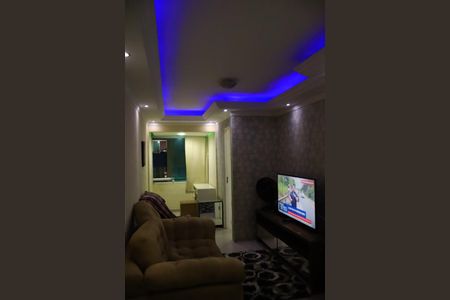 Sala de apartamento para alugar com 1 quarto, 45m² em Nova Brasília, Salvador