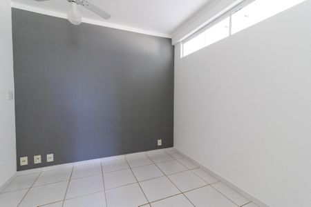 Apartamento para alugar com 100m², 3 quartos e 2 vagasSuíte 2