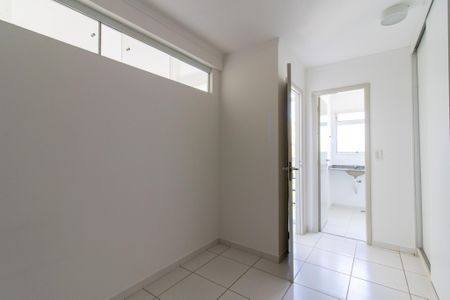 Apartamento para alugar com 100m², 3 quartos e 2 vagasSuíte 2