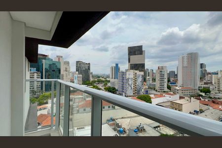 Varanda de kitnet/studio para alugar com 1 quarto, 25m² em Pinheiros, São Paulo