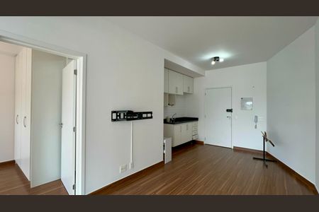 Sala de apartamento para alugar com 1 quarto, 45m² em Sumaré, São Paulo