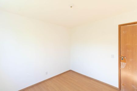 Quarto 1 de apartamento para alugar com 2 quartos, 42m² em Campo Grande, Rio de Janeiro