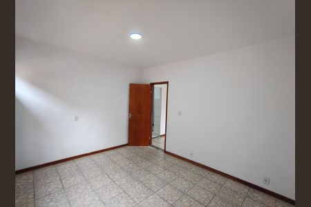 Quarto de apartamento para alugar com 1 quarto, 50m² em Taquara, Rio de Janeiro
