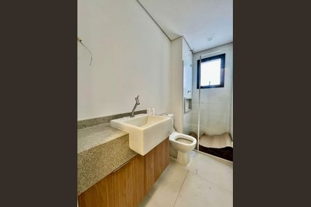 Banheiro de apartamento para alugar com 1 quarto, 55m² em Centro, Campinas