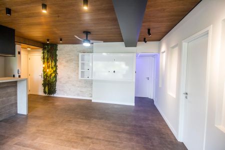 Sala  de apartamento à venda com 3 quartos, 110m² em Alphaville Empresarial, Barueri