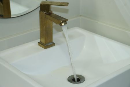 Casa de condomínio para alugar com 145m², 3 quartos e 3 vagasBanheiro