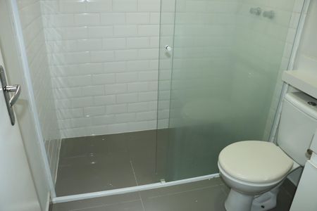 Casa de condomínio para alugar com 145m², 3 quartos e 3 vagasBanheiro