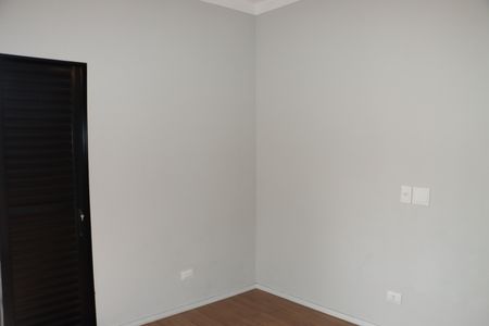 Casa de condomínio para alugar com 145m², 3 quartos e 3 vagasSuíte