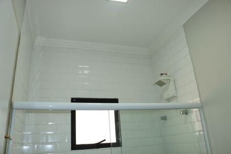 Casa de condomínio para alugar com 145m², 3 quartos e 3 vagasBanheiro