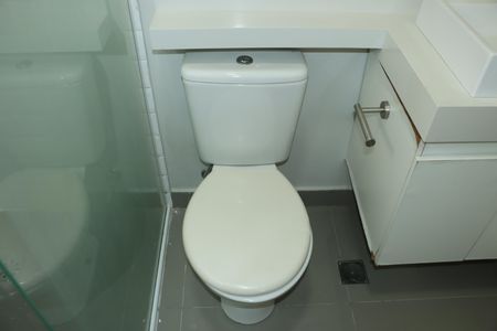 Casa de condomínio para alugar com 145m², 3 quartos e 3 vagasBanheiro