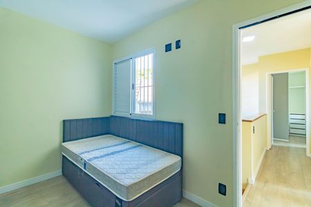 Casa de Condomínio à venda com 4 quartos, 240m² em Vila Guarani (zona Sul), São Paulo