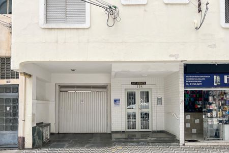 Apartamento à venda com 38m², 1 quarto e 1 vagaFachada + plaquinha