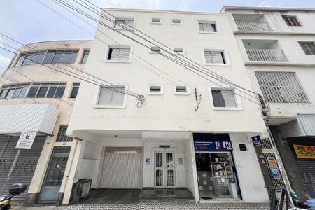Apartamento à venda com 38m², 1 quarto e 1 vagaFachada + plaquinha