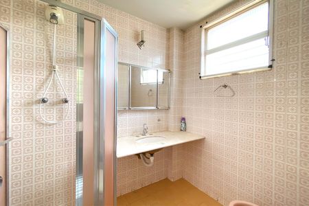 Apartamento à venda com 170m², 4 quartos e 3 vagas Apartamento à venda com 170m², 4 quartos e 3 vagasBanheiro da Suíte 1