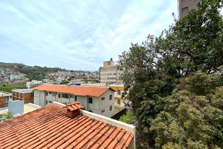 Apartamento à venda com 170m², 4 quartos e 3 vagas Apartamento à venda com 170m², 4 quartos e 3 vagasVista da Suite 1